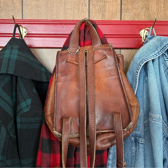 Vintage Coach Leather Drawstring Backpack 90s - Picture 2 of 7